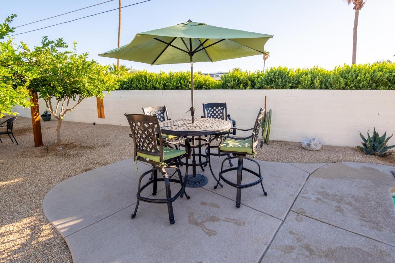 Beautiful Palm Springs Home Large Private Yard Kültér fotó